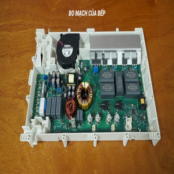 Bếp từ Chefs EH-DIH888E ( liên hệ để có giá tốt nhất )